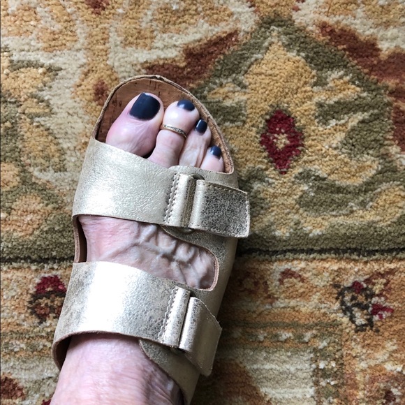 KorkEase Shoes Kork Ease Gold Sandals Poshmark